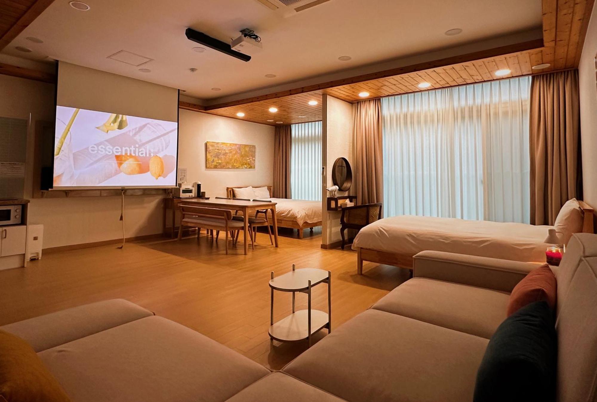 Zio Pinetree Hotel Yangyang Ngoại thất bức ảnh