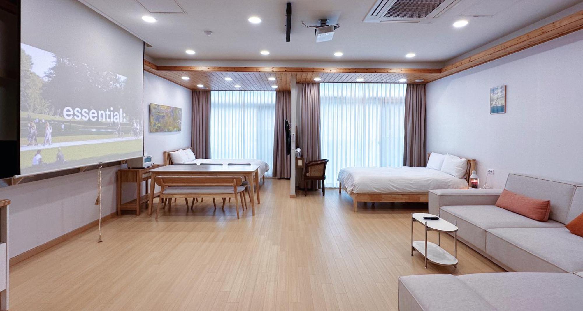 Zio Pinetree Hotel Yangyang Ngoại thất bức ảnh